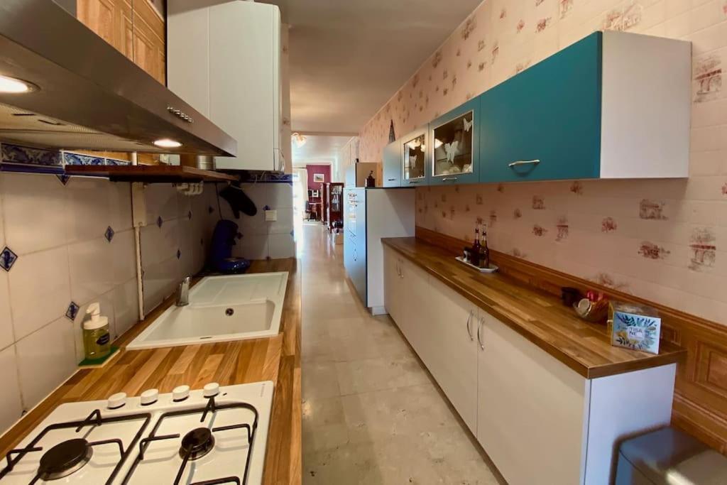 "Georgio" Grand Appartement Traversant Avec Vue Canal Et Parking Sète Eksteriør billede