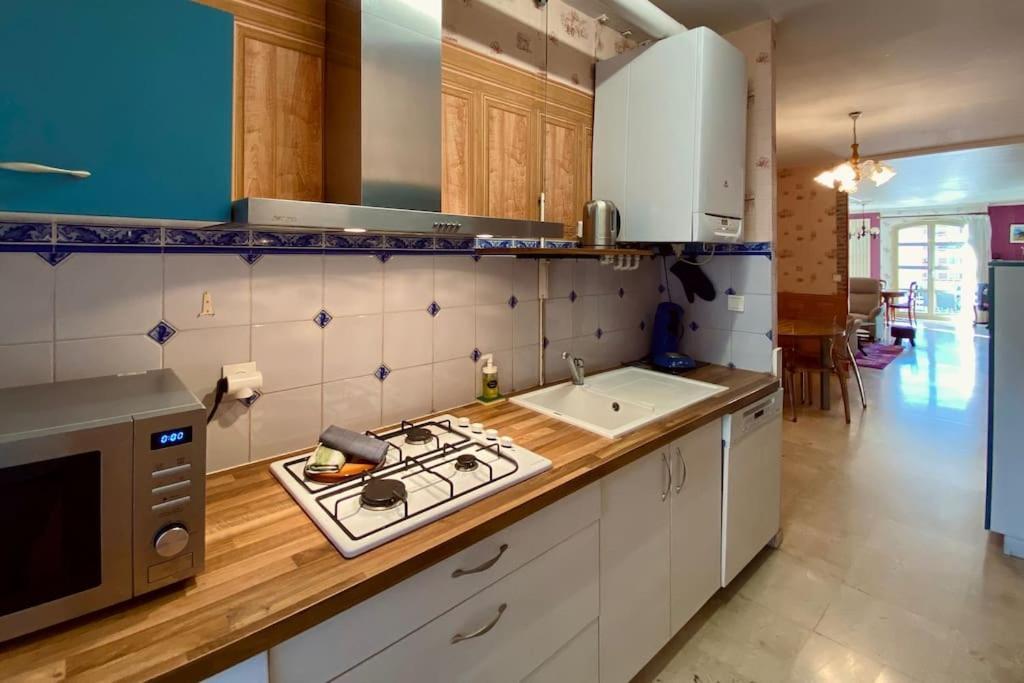 "Georgio" Grand Appartement Traversant Avec Vue Canal Et Parking Sète Eksteriør billede